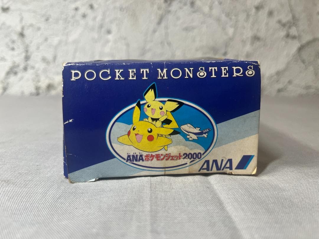 ANA ポケモンジェット 2000　B747-400 JA8962