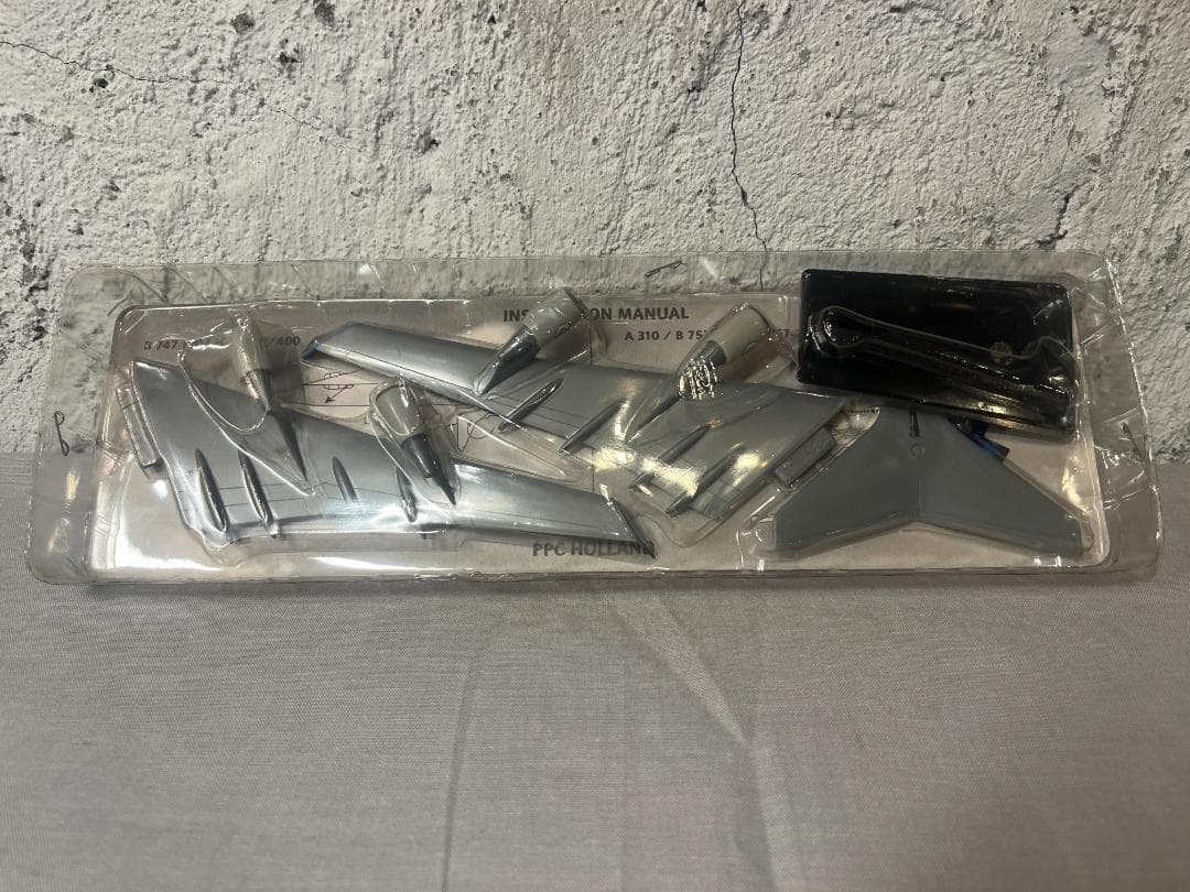 ANA ポケモンジェット 2000　B747-400 JA8962