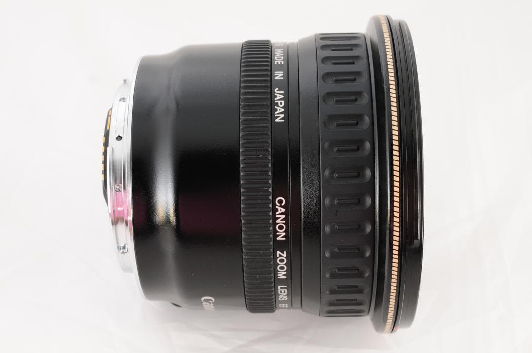 【超広角レンズ】EF 20-35mm F3.5-4.5 USM キレイな背景ボケ
