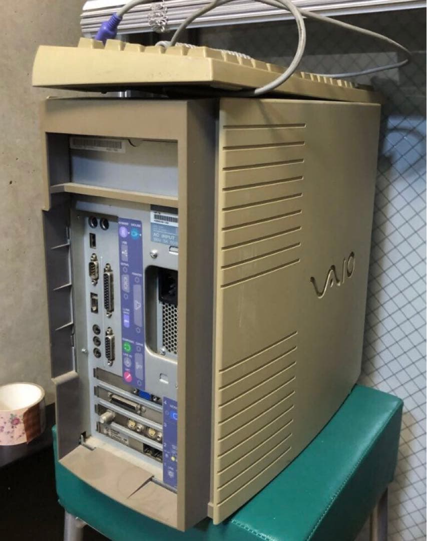 SONY VAIO PCV-R60 動作確認済 Windows98 デスクトップ