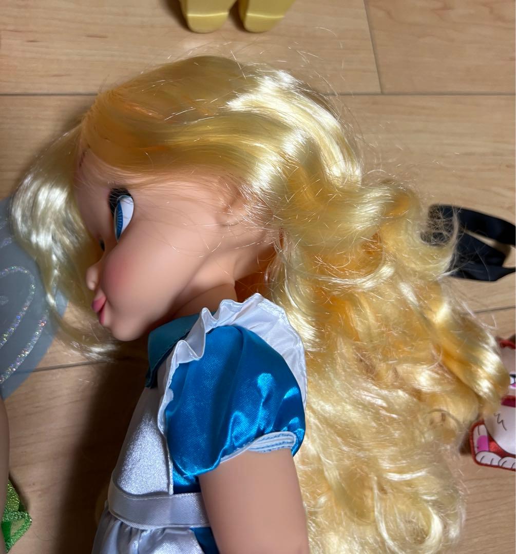 ディズニー、アニメータードールの人形セット（アリス、ラプンツェル、ベル）