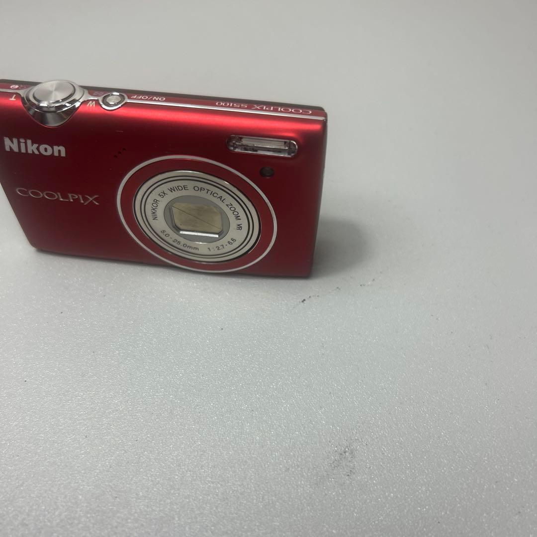 Nikon コンパクトデジタルカメラ