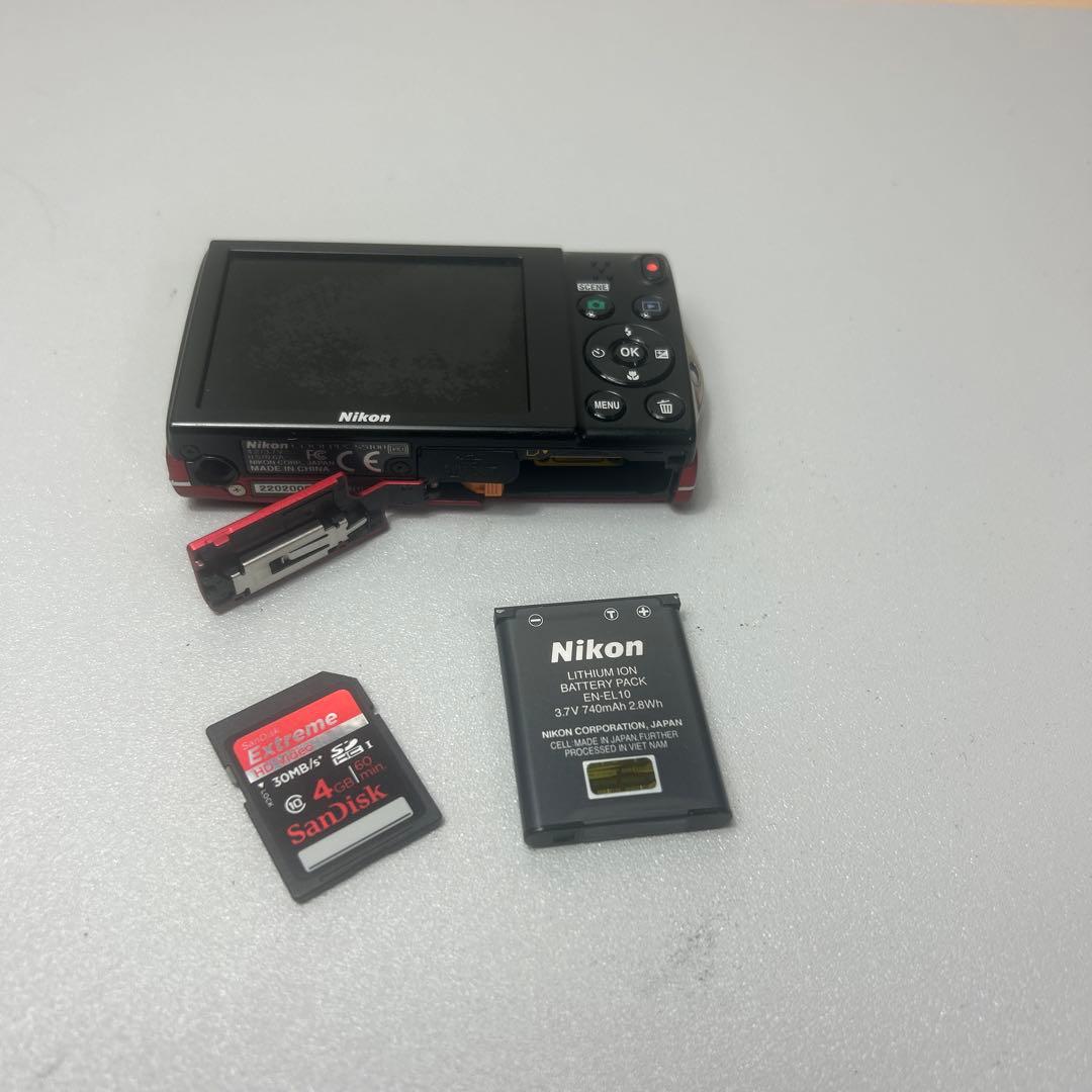 Nikon コンパクトデジタルカメラ