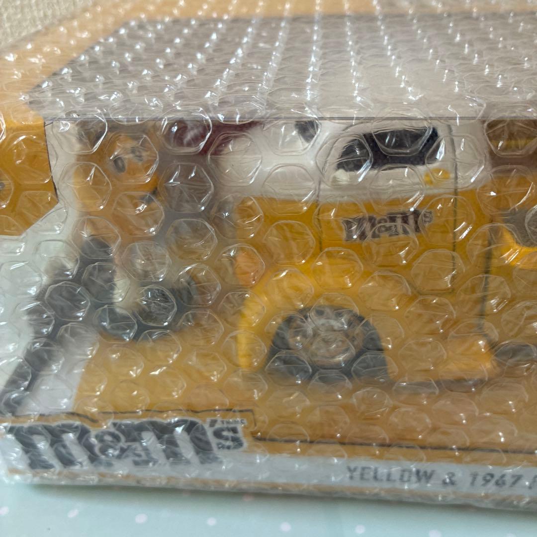 m&m's YELLOW&1947 FORD COE FLATBED(未開封品)