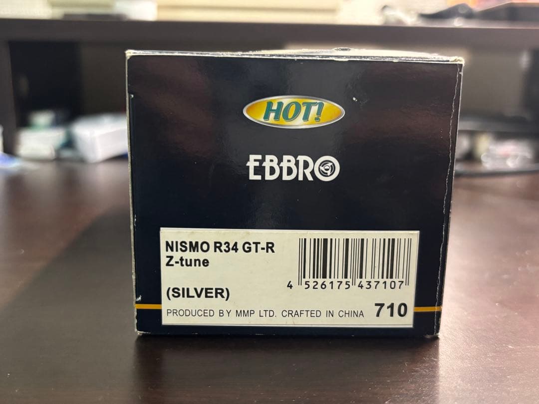 エブロ1/43 日産ニスモR34 GT-R Zチューン
