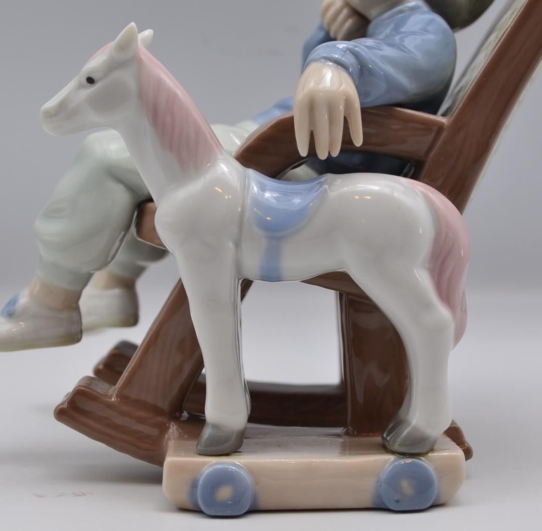 疲れちゃった　＃5846　★リヤドロ　スペイン　ポーセリン　光沢仕上げ　絶版