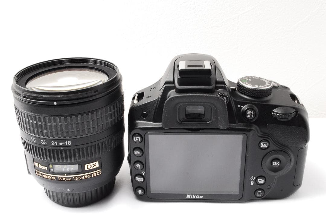 初心者オススメ⭐️Nikon D3200 レンズセット スマホ転送 バッグ付