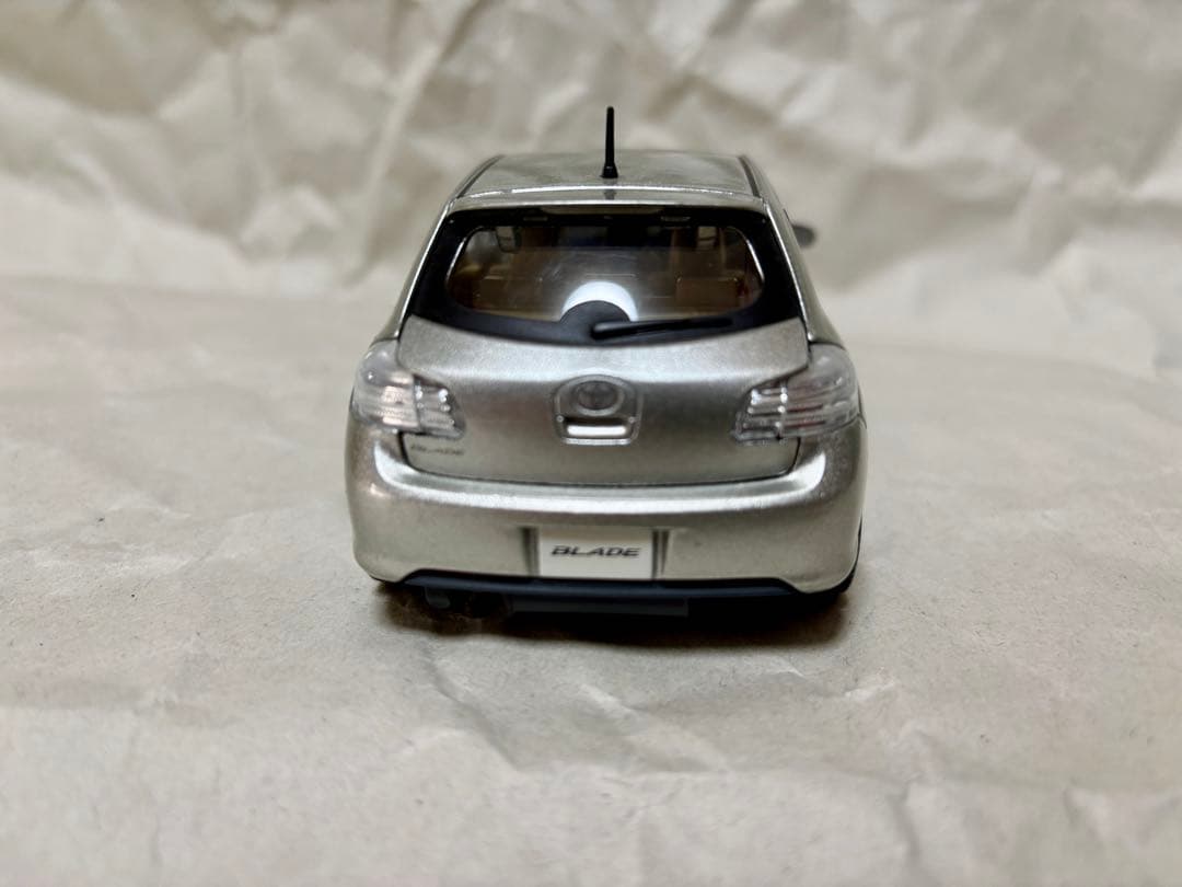 ブレイド前期　カラーサンプル ミニカー　シルバーメタリック　専用箱付