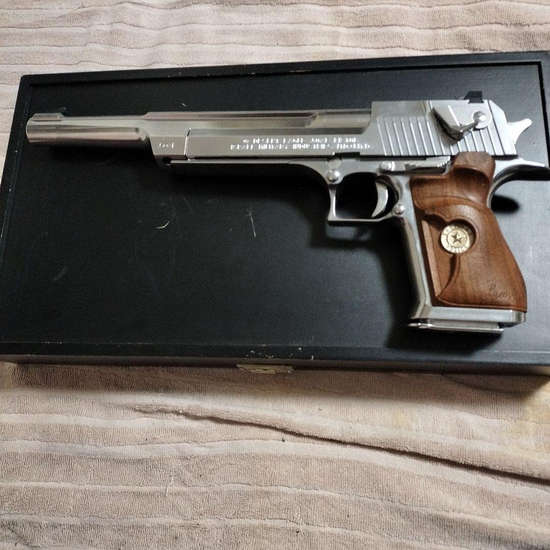 東京マルイデザートイーグルバイオハザード 50AE 限定版 カスタム