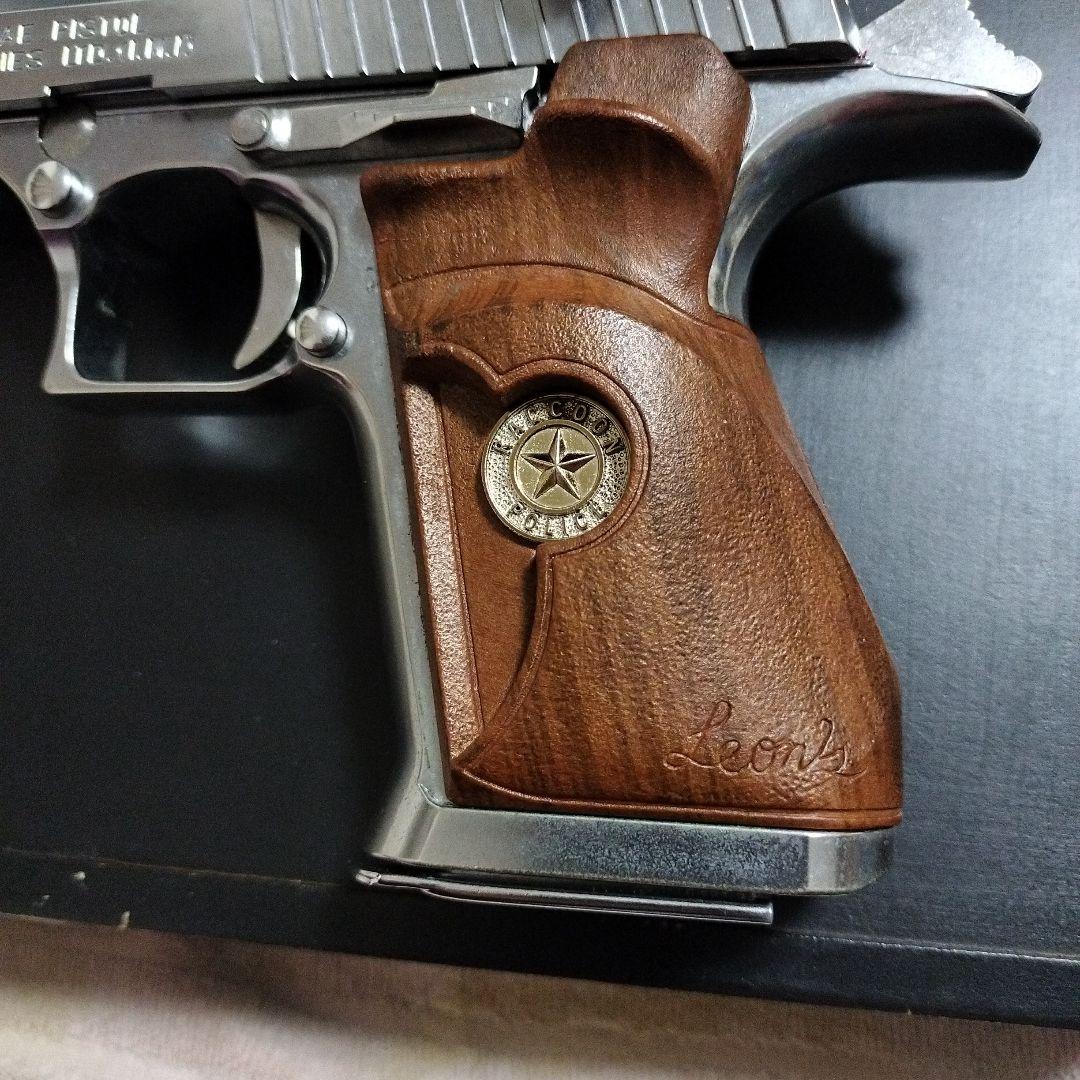 東京マルイデザートイーグルバイオハザード 50AE 限定版 カスタム