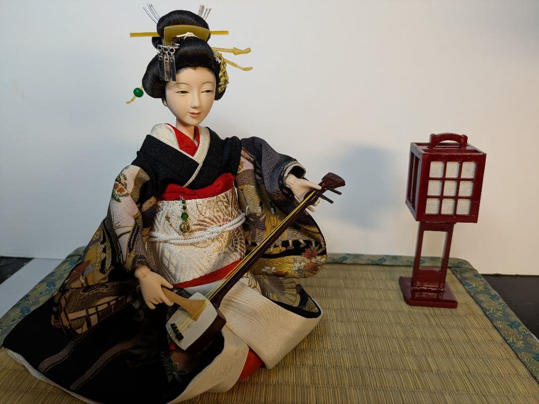 手足稼働　胡粉ヘッド付ドール　芸者『真琴』1/6ドール、ドール本体とスタンドのみ