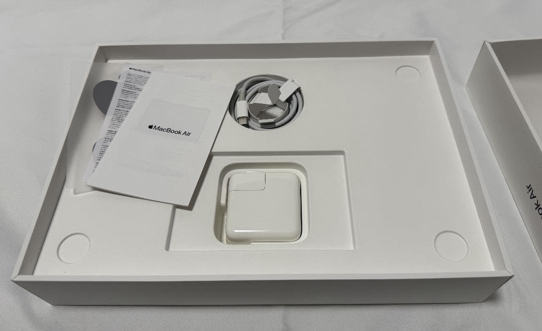 超美品 充放電回数21 MacBook Air M1 SSD 256GB 8GB
