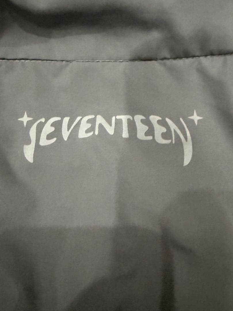 SEVENTEEN FOLLOWAGAIN UVカットジャケットグレー Mサイズ