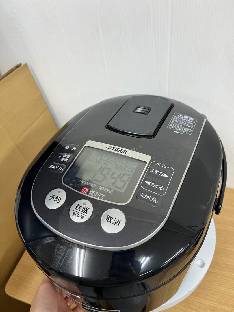 タイガー 土鍋IH炊飯ジャー JKN-R100 1.0L ブラック2014年製