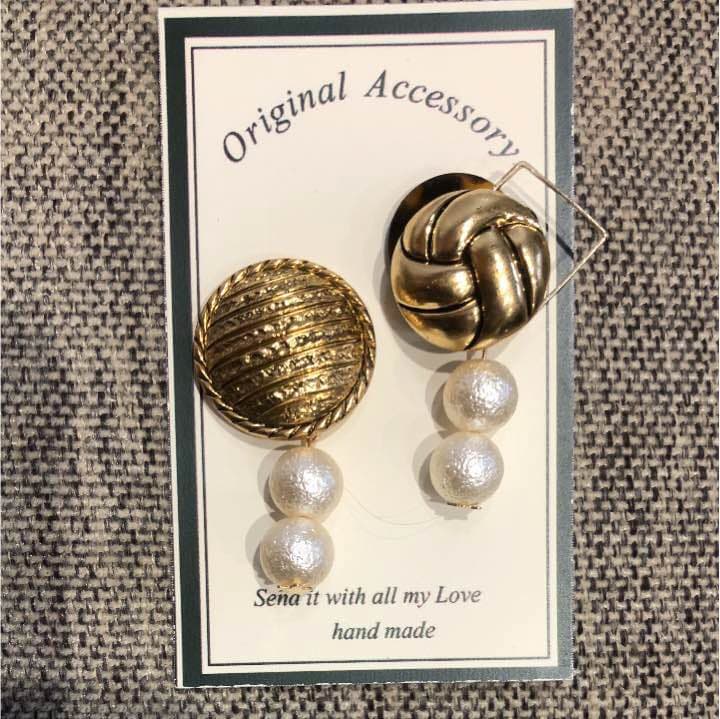 071☻ハンドメイド アンティーク ゴールドボタン パール クリップ イヤリング