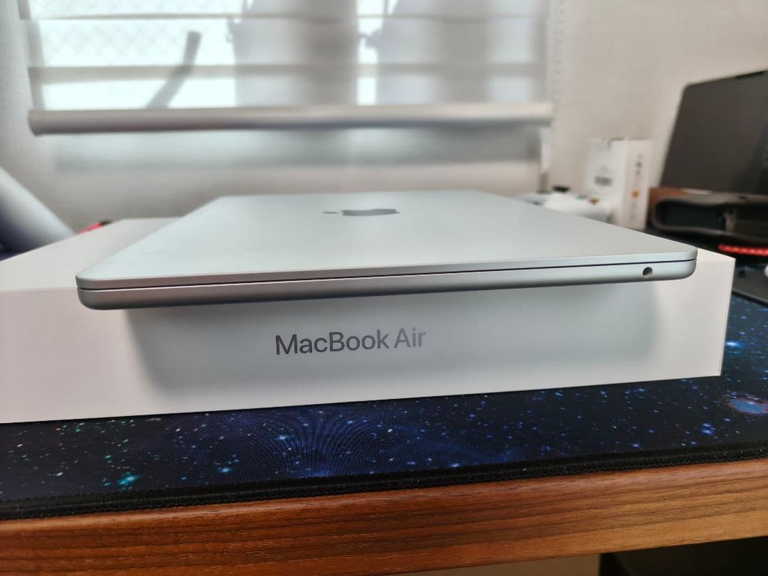 fm　MacBook Air M3 13インチ 16GB 512GB