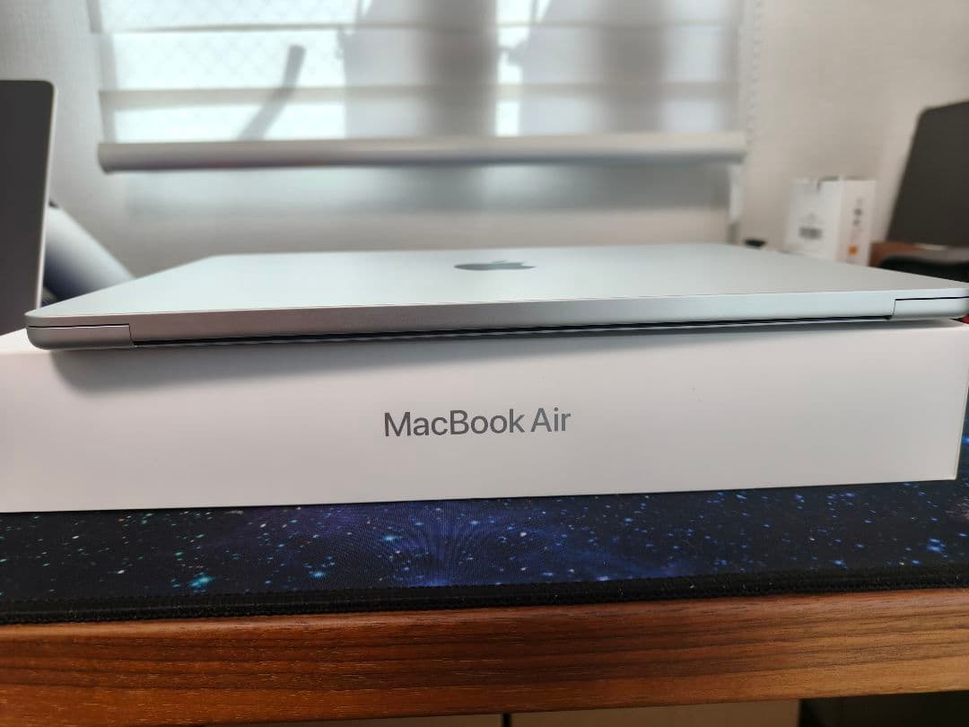 fm　MacBook Air M3 13インチ 16GB 512GB