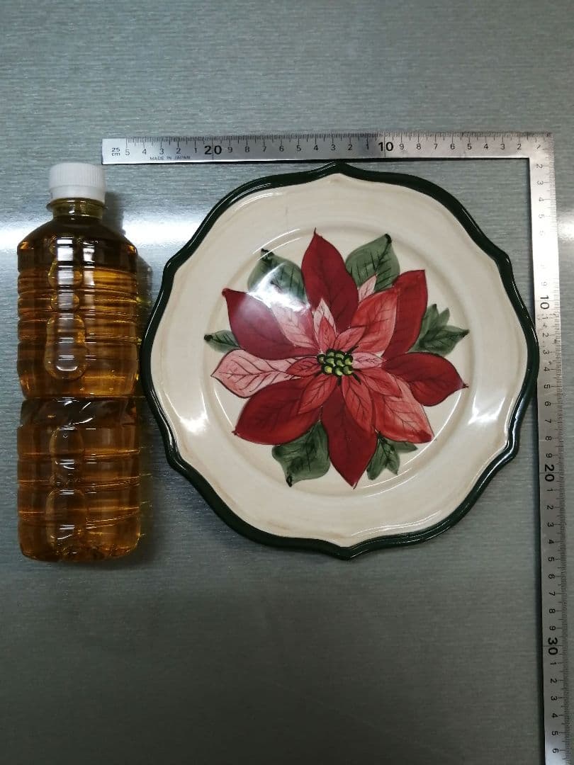 お値下げ中　新品・未使用　ギブソン　Gibson　大小お皿　各4枚セット　計8枚