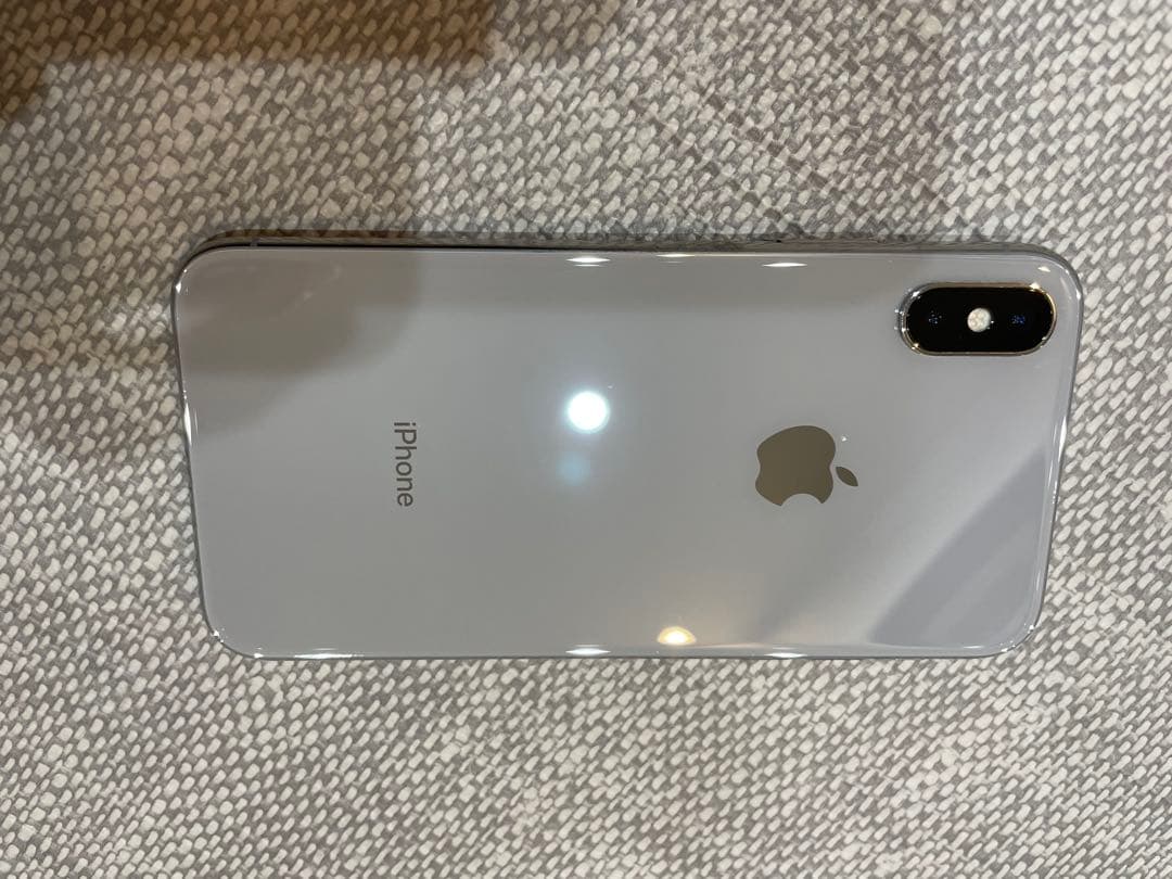 Apple iPhone X シルバー　256GB 本体