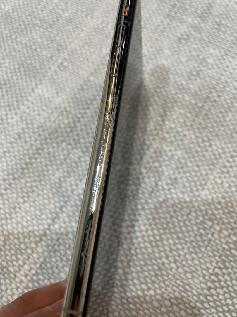 Apple iPhone X シルバー　256GB 本体