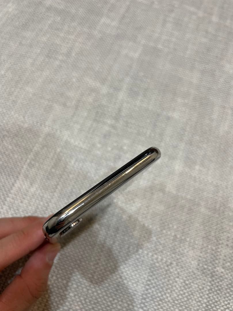 Apple iPhone X シルバー　256GB 本体