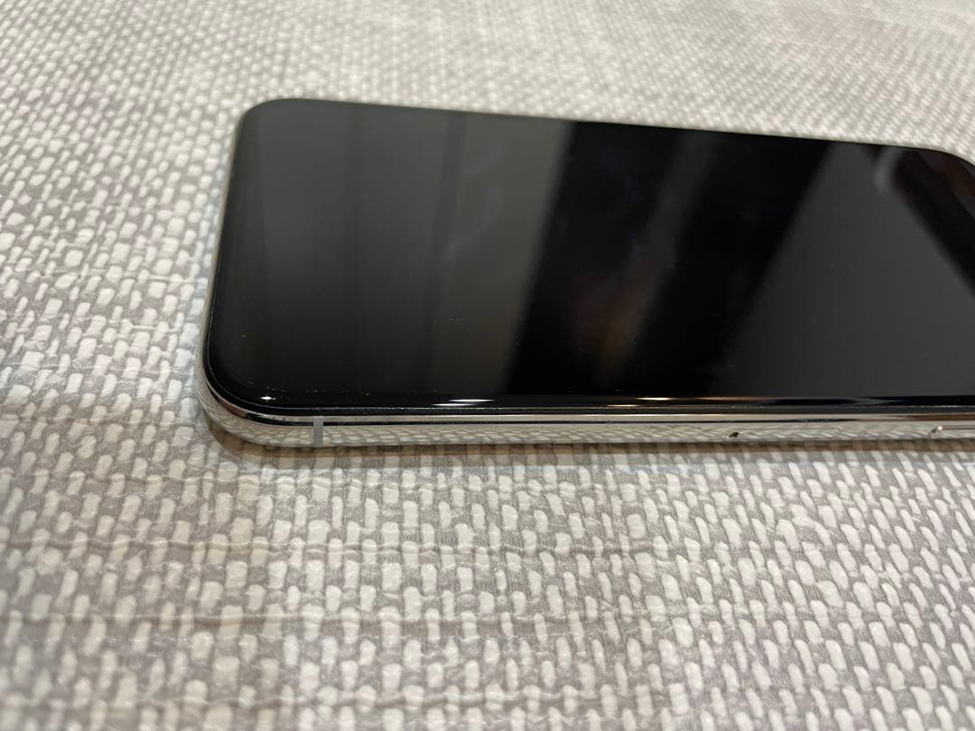 Apple iPhone X シルバー　256GB 本体