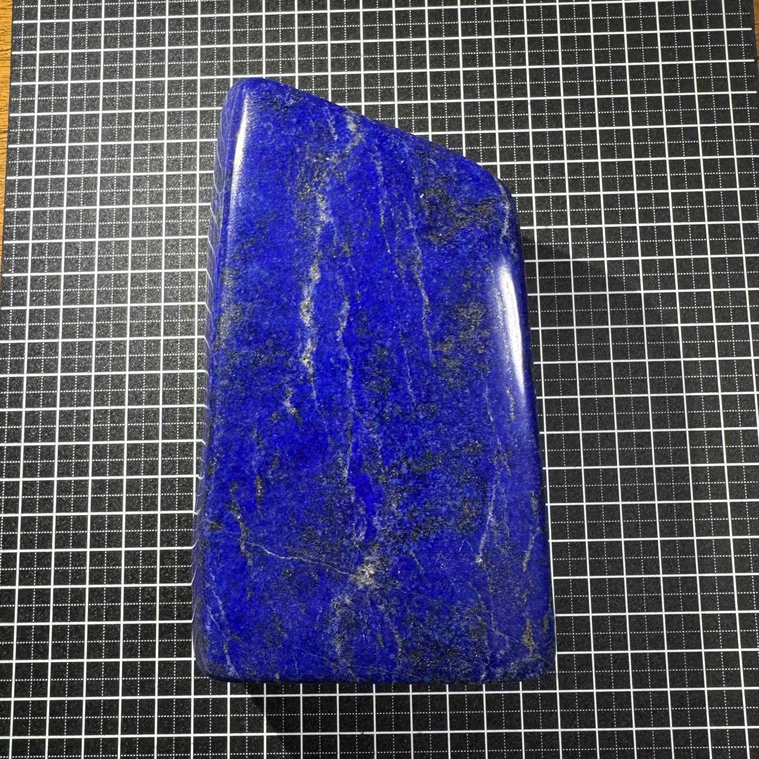 ☆ラピスラズリ☆5A☆引寄せ☆約1474gアフガニスタン産☆天然無着色☆木製台座