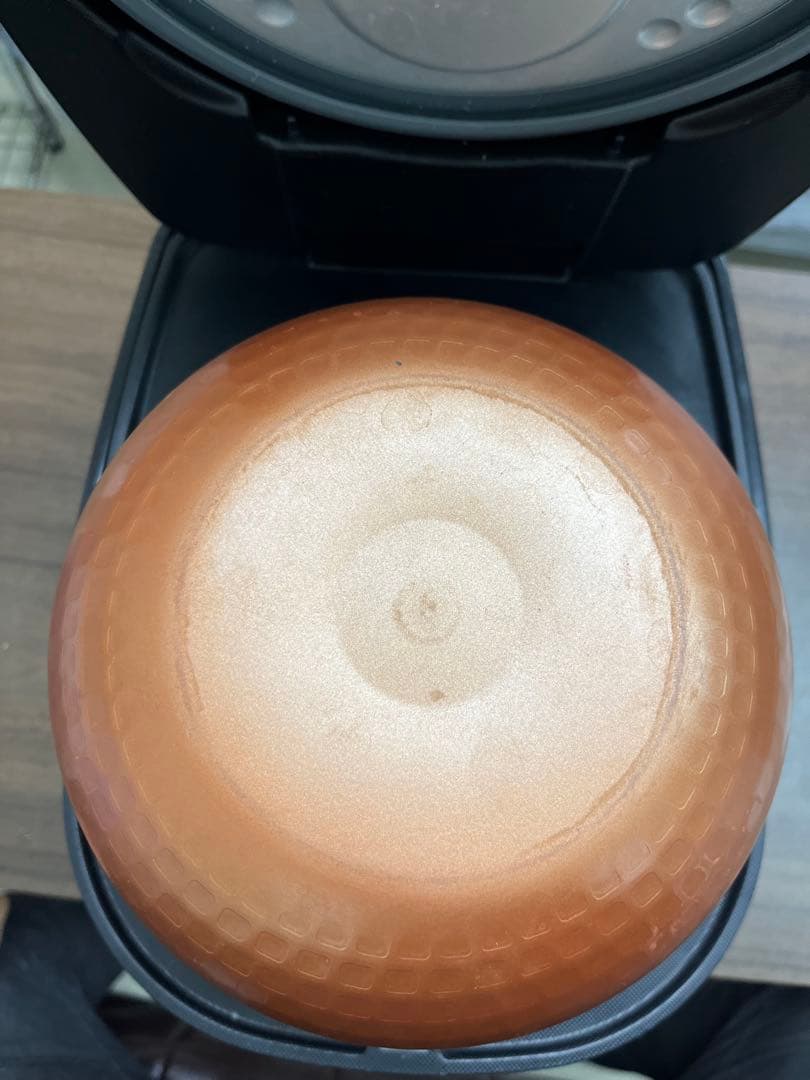 アイリスオーヤマ 大火力IH炊飯器 黒・赤　2022年製