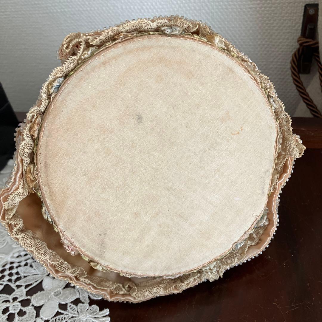 英国アンティーク　手作りのピンクッションドール