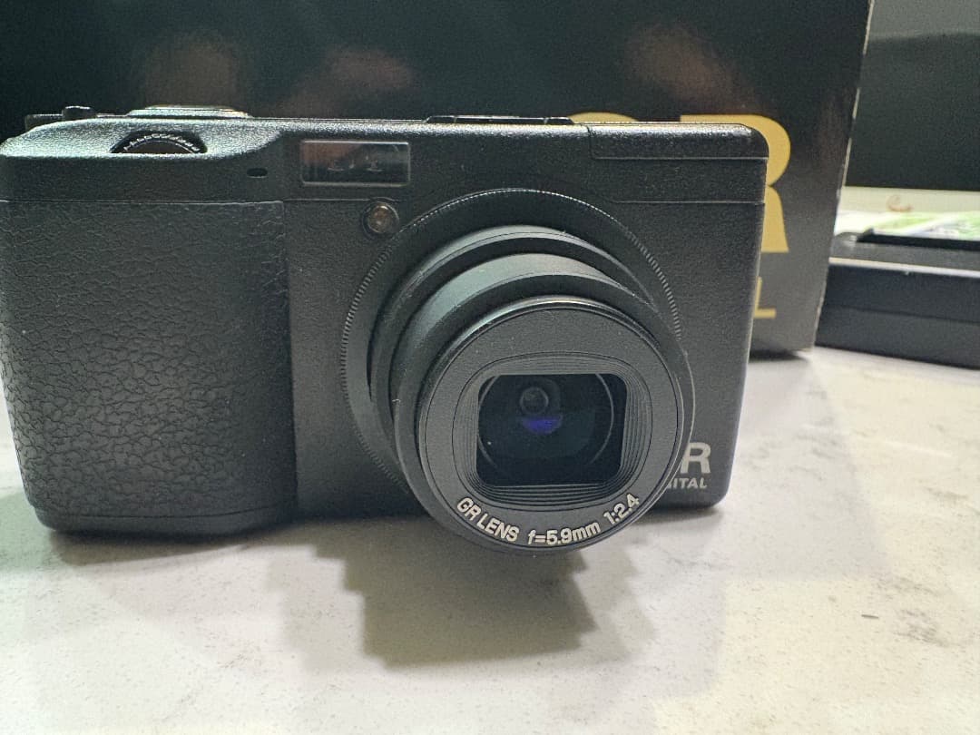 初代 RICOH GR DIGITAL 【美品】 ショット数1200枚程度