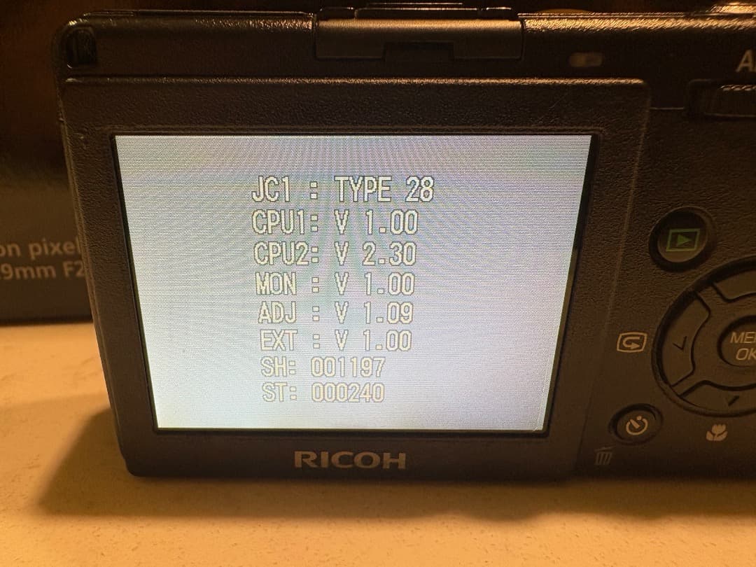 初代 RICOH GR DIGITAL 【美品】 ショット数1200枚程度