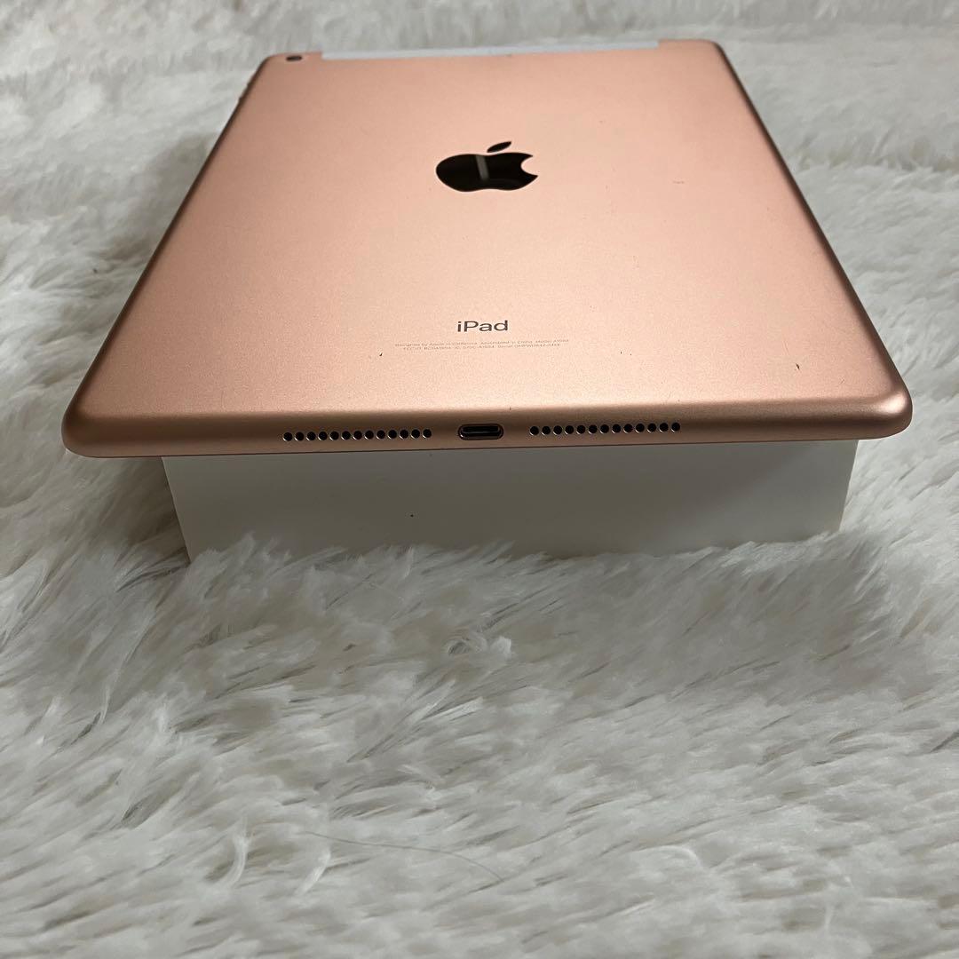 【完動品】iPad 第6世代 128GB SIMフリー 【すぐ発送】【付属品】