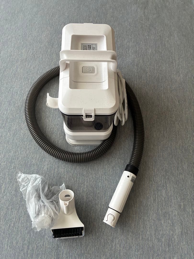 アイリスオーヤマ　カーペットクリーナー