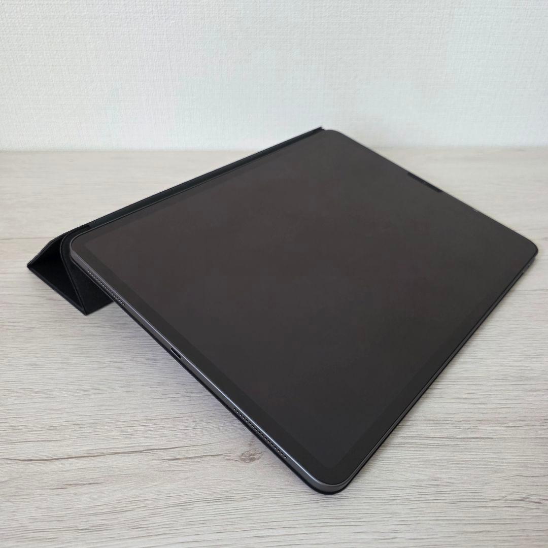 極美品 iPad Pro 12.9インチ 第4世代 純正カバー付き 128GB