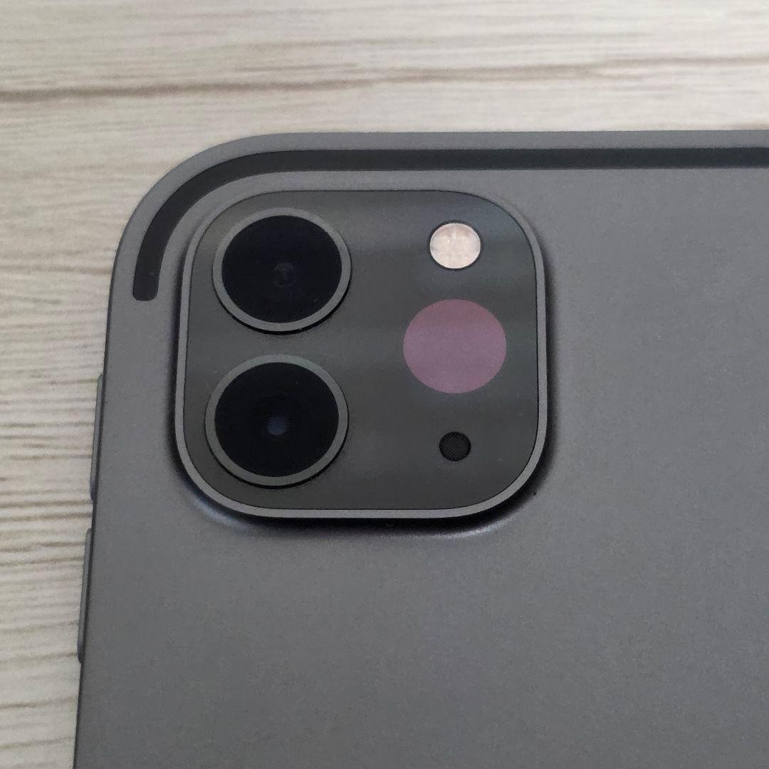 極美品 iPad Pro 12.9インチ 第4世代 純正カバー付き 128GB