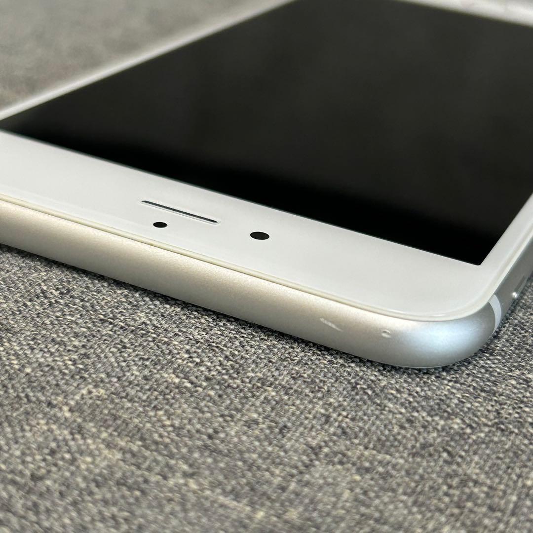 iPhone 6s Plus 本体　シルバー 16G