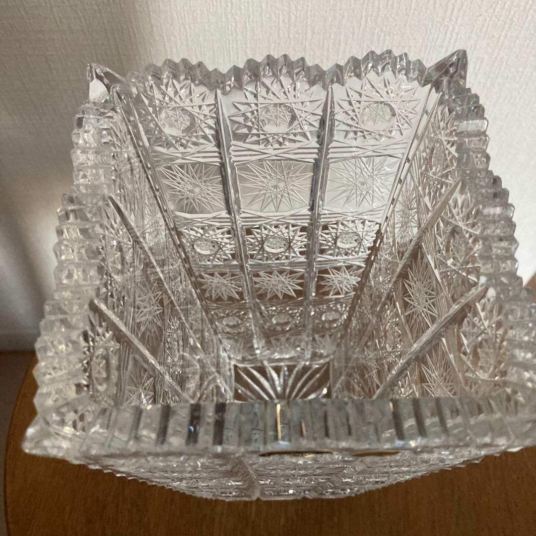 Bohemia ボヘミア クリスタルカット花瓶 高さ20cm