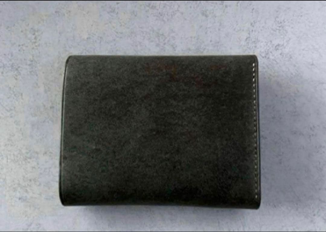 イタリアンレザーコンパクト三つ折り財布