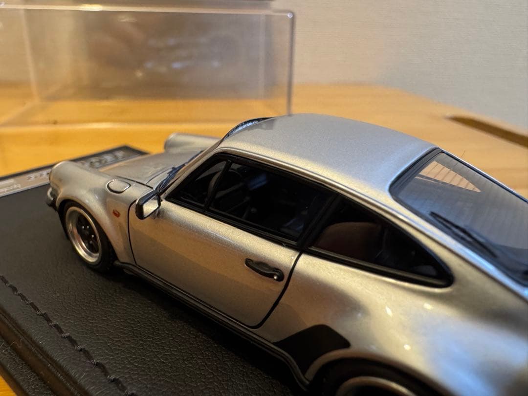 【ignition model】IG0941 Porsche 911 Turbo