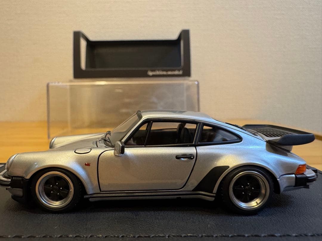 【ignition model】IG0941 Porsche 911 Turbo