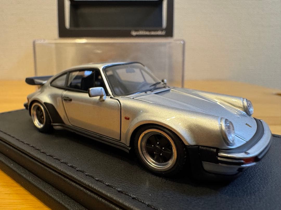【ignition model】IG0941 Porsche 911 Turbo
