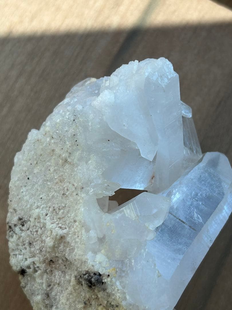 マニカラン水晶　クラスター　天然石　置物