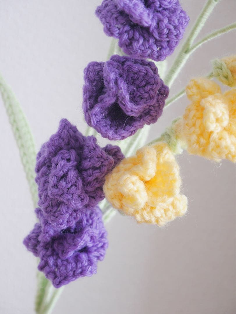 【フリージア】　枯れない花束 あみぐるみ プレゼント 誕生日 かぎ編み 毛糸の花