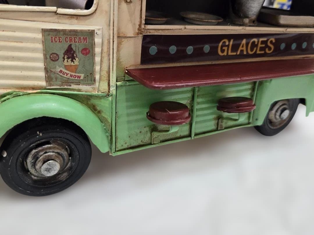 ブリキ　キッチンカー　ヴィンテージ風オブジェ