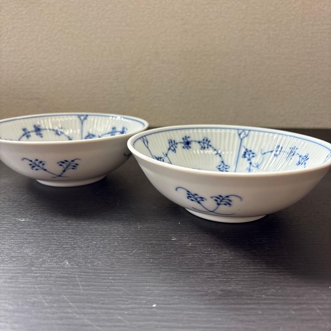 S589 青い花柄 陶器製浅皿 ロイヤルコペンハーゲン 小皿 2枚 290