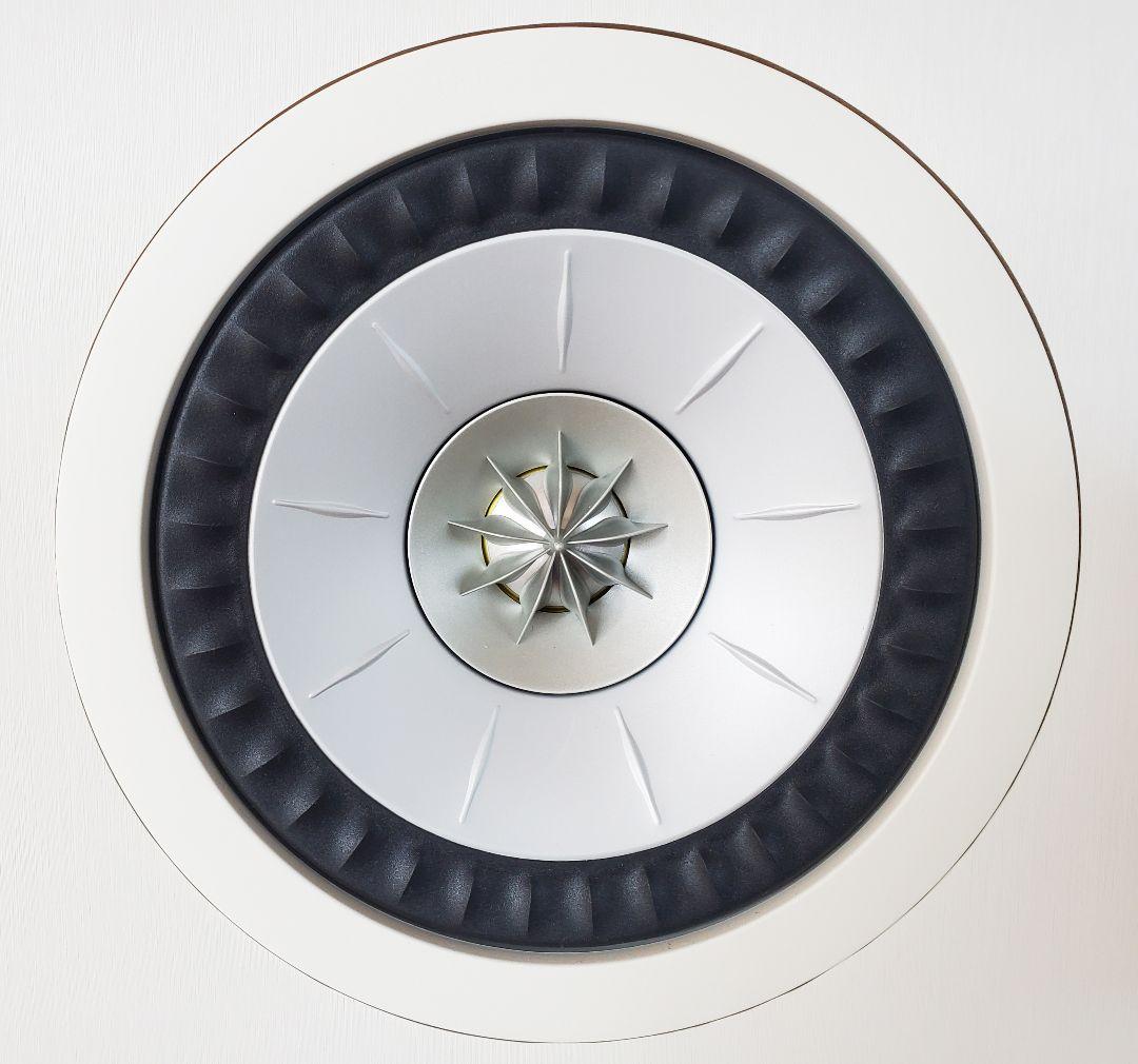 【極美品】KEF Q1 スピーカー / 元箱あり / 使用頻度少なめ