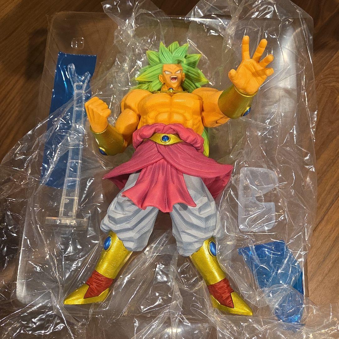 一番くじブロリー超サイヤ人3　D賞