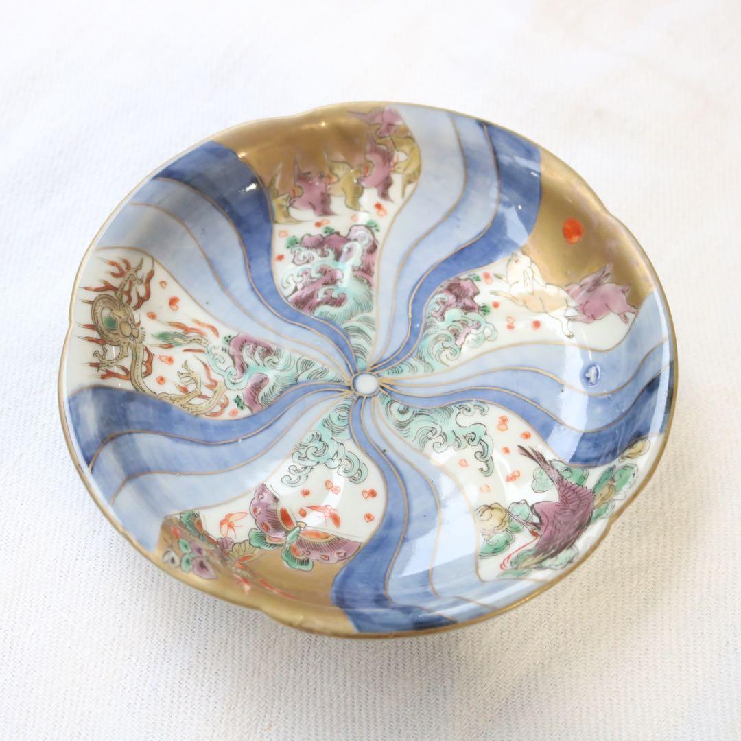時代逸品！豪華絢爛　捻手金彩に舞う神獣たちの古伊万里　5寸皿プレート骨董古美術