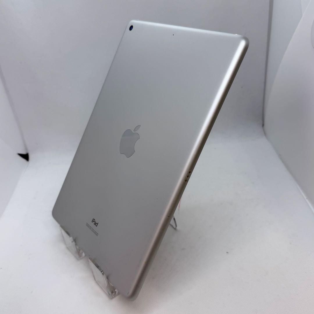 【良品】iPad (第7世代) Wi-Fiモデル 32GB - シルバー