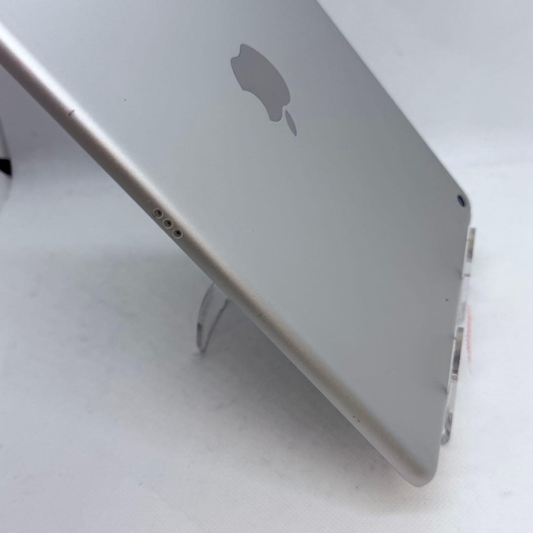 【良品】iPad (第7世代) Wi-Fiモデル 32GB - シルバー